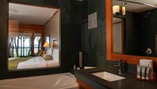 Pointe West Deluxe Room