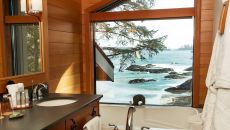 Chesterman Beach  Loft Room