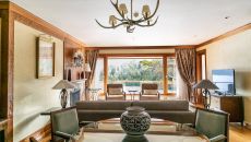 Deluxe Moreno Lake Royal Suite King