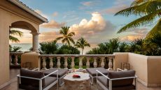 Hotel GB 2 Terrace at Grace Bay Club