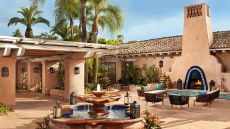 CLUBHOUSE Fountain Courtyard 1