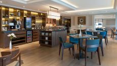 Club Lounge, Executive Lounge