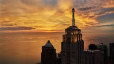  View  Four  Seasons  Chicago.