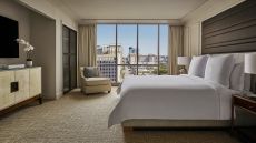 Suite bedroom  Four  Seasons  Austin.