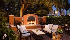 Restaurant Terrace 1 at Rosewood Mansion on Turtle Creek