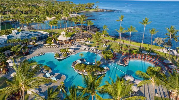 Explore luxury honeymoon hotels in Hawaii