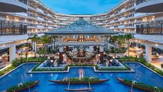 Botero Lounge Botero2AA at Grand Wailea A Waldorf Astoria Resort