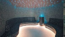 steam room