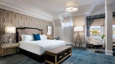 Deluxe King Harbour view