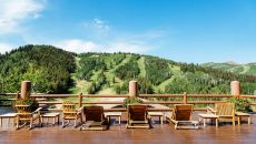 5 SEL Mtn Lodge Deck Summer Stein Eriksen Lodge