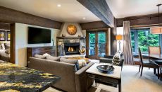 SEL Rm 172 1 LSTH Living Part Dine v8 23100 2 Stein Eriksen Lodge