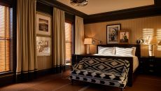 Guestroom Deluxe King 2021 Bedroom 0108 at Hotel Jerome an Auberge Resort