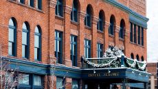 Exterior Hotel 2021 001 at Hotel Jerome an Auberge Resort