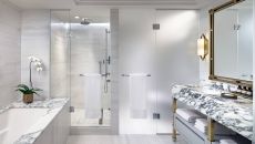 RYH10 Fairmont Gold Suite Bathroom at Fairmont Royal York