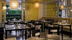 pool dining area at Avalon Hotel