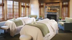 Spa Treatment Room 491662 high Fairmont Le Chateau Montebello