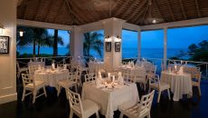 Dining 1 at Round Hill Hotel Villas