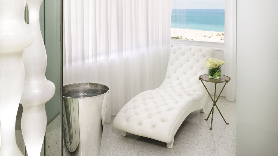 Delano South Beach Miami Florida Agua
