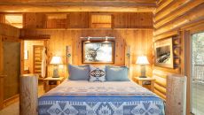 sapphire twobedroomluxury 2022 jessicabrownphotography 51868711414 o at Triple Creek Ranch