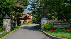 Hotel entrance Hotel Quintessence
