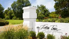 entrance The Tides Inn