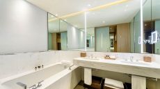 Bogota  King  Room  Bathroom 