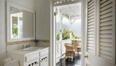 Strawberry Hill SH interior 6 5555