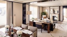 Grand Deluxe Harbour View Suite