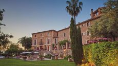 Belmond La Residencia at sunset