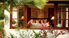 garden villa suite bedroom