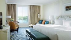 Deluxe Harbour King The Langham Sydney