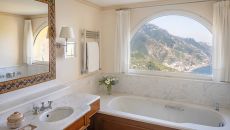 Superior Sea View Junior Suite with Garden bathroom Belmond Caruso