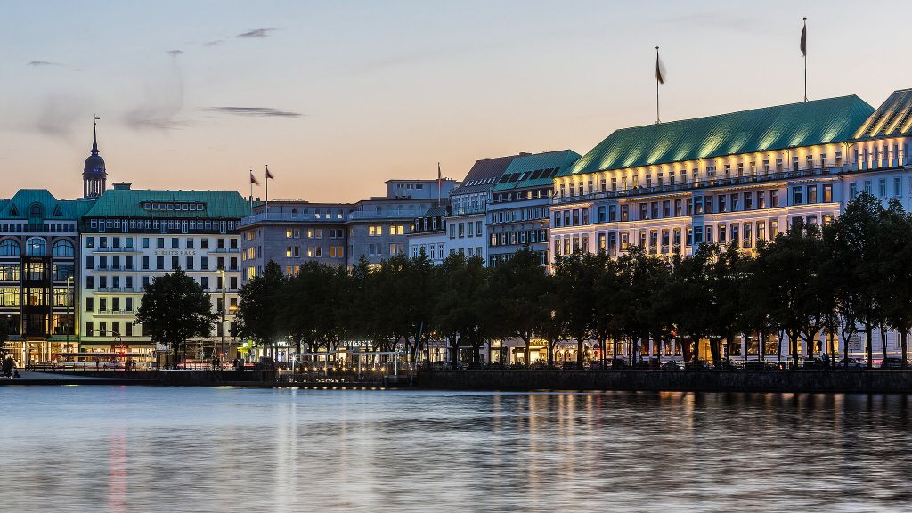 Fairmont Hotel Vier Jahreszeiten Hamburg Hamburg Germany