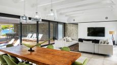 The Palms Dining and Lounge