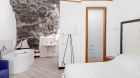 guestroom bath Casa Angelina