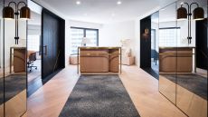  Lounge 32  Four  Seasons  Hotel  Sydney.