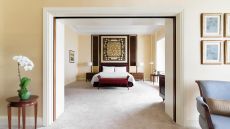 Valley Wing Shangri La Suite Bedroom 2 Shangri La Hotel Singapore