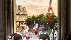 Haute Couture Suite Romantic Diner set up