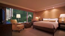 Deluxe Peak View Room Conrad Hong Kong