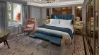 002815 superior king room low res.