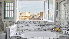 Executive Junior Suite Bathroom at Le Meurice