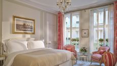 deluxe room 317 by Le Meurice