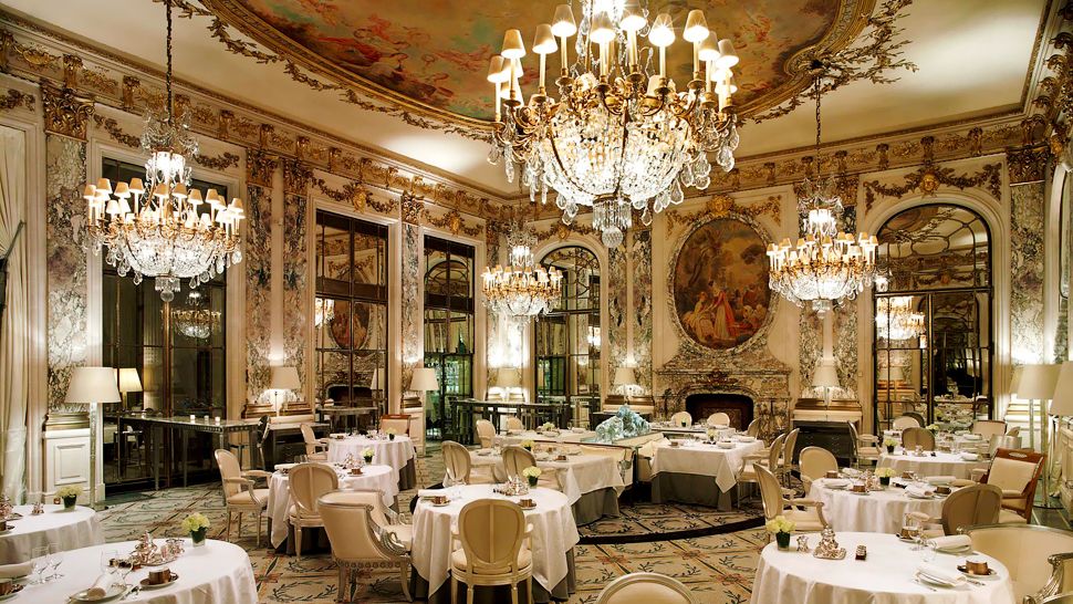 002837 15 Gastronomic Restaurant le Meurice