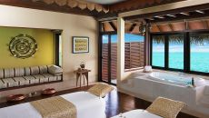 Jiva Spa Overwater Couple Treatment Room