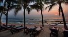 hua hins sunrise shoreline