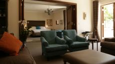 livingroom with bedroom