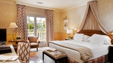 Ducales Suite Vista Jardin