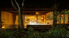 soaker tub at Seiryuso