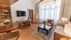 Junior Suite 2 at Hotel Vier Jahreszeiten Kempinski Munich