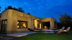 Amber Presidential Exterior